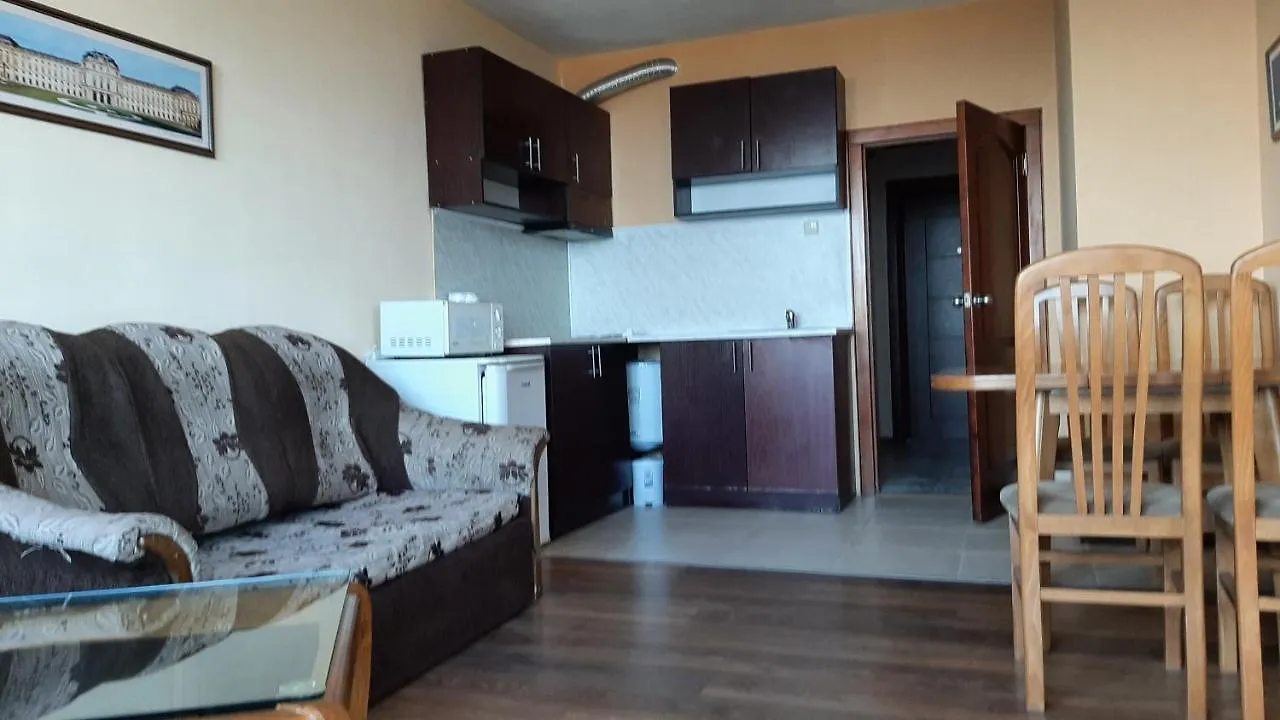 Apartment Icovi 2 Warna